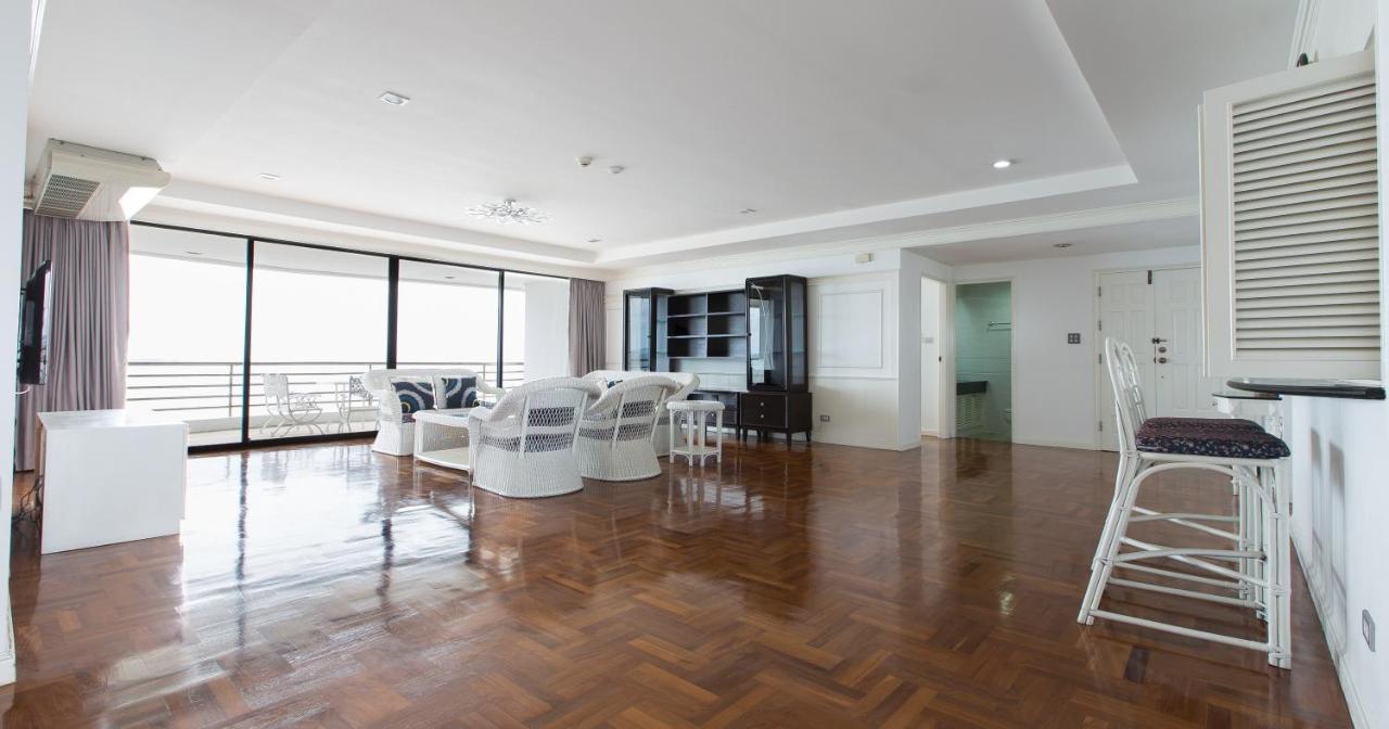 Spacious Room With Ocean & City View Pattaya Exterior foto